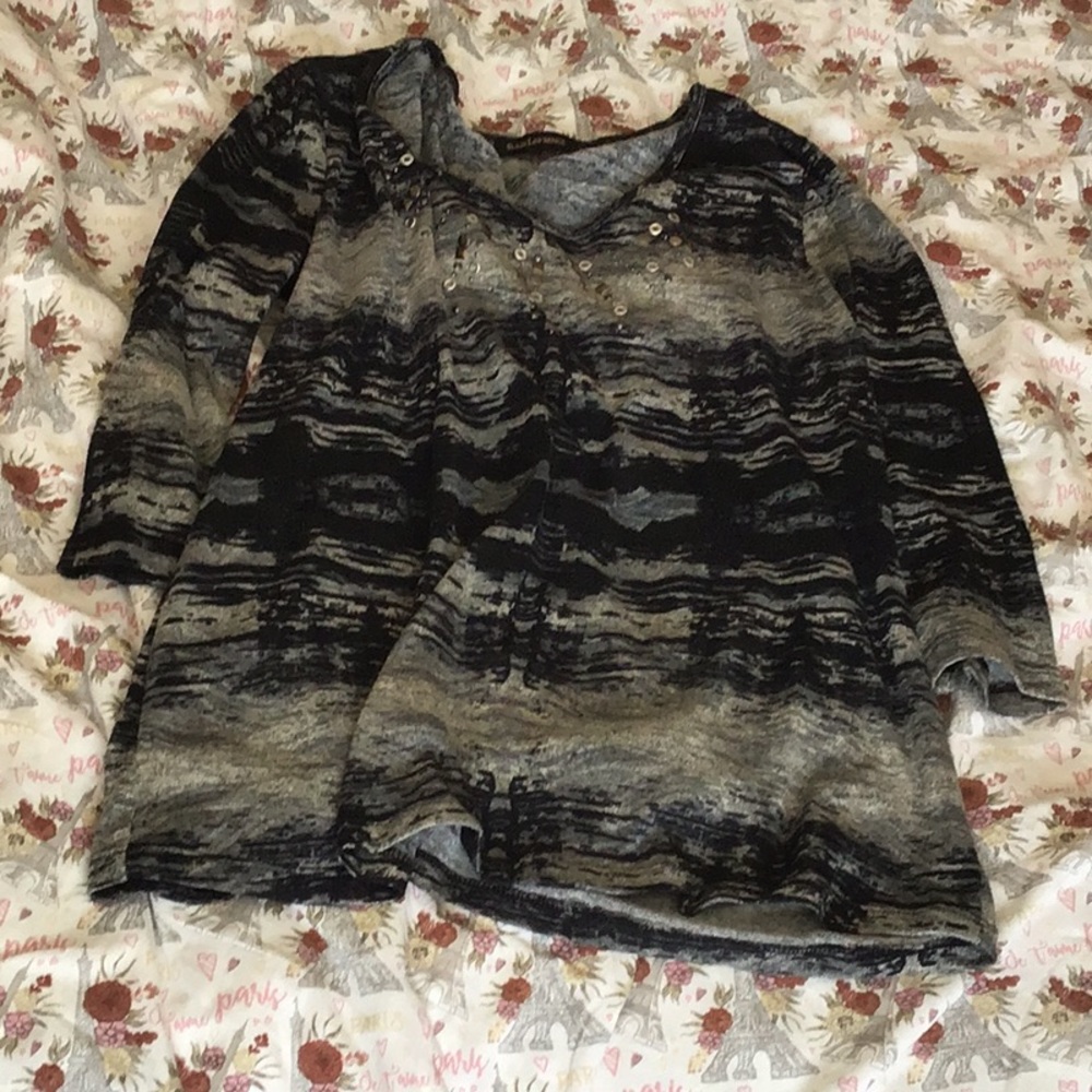 Susan Lawrence 3/4 sleeve shirt